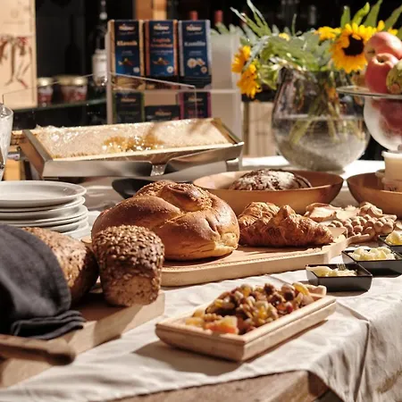 Miramonti Enoteca Hotel Pove del Grappa