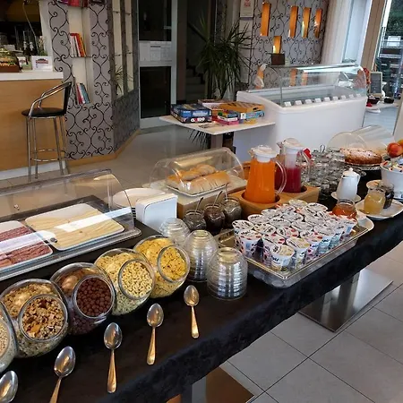 Miramonti Enoteca 3*