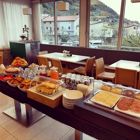 Miramonti Enoteca ホテル 3*