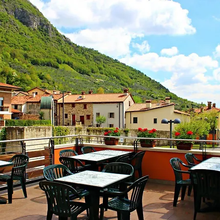 ホテル Miramonti Enoteca 3*