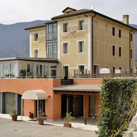 ホテル Miramonti Enoteca Pove del Grappa