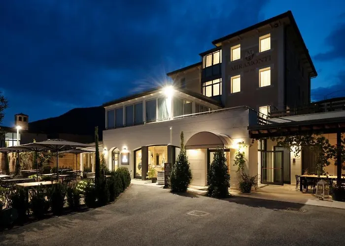 Szálloda Miramonti Enoteca Pove del Grappa
