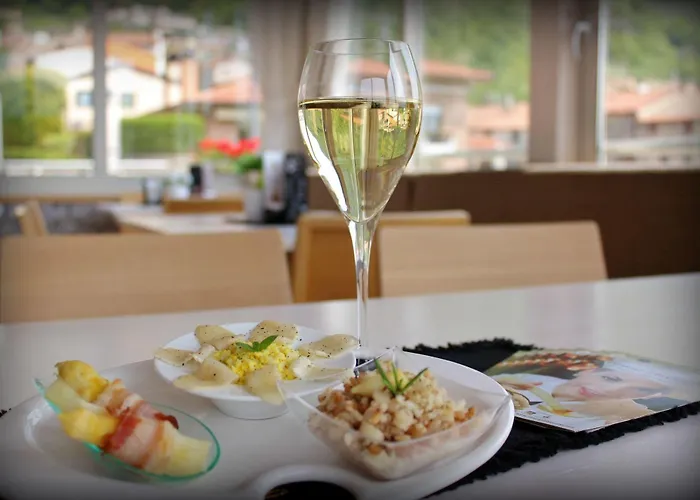 Miramonti Enoteca